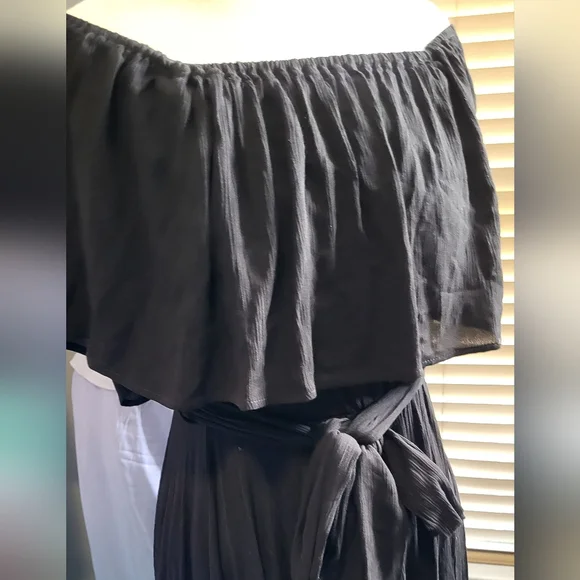 Fun and Flirty Boho Maxi Dress by Meghan Los Angeles - Picture 4 of 7